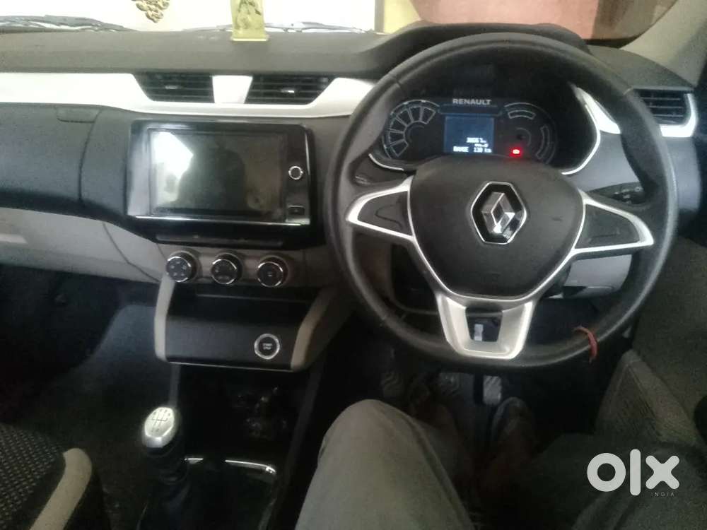 Renault Triber 2021 Dual Tone