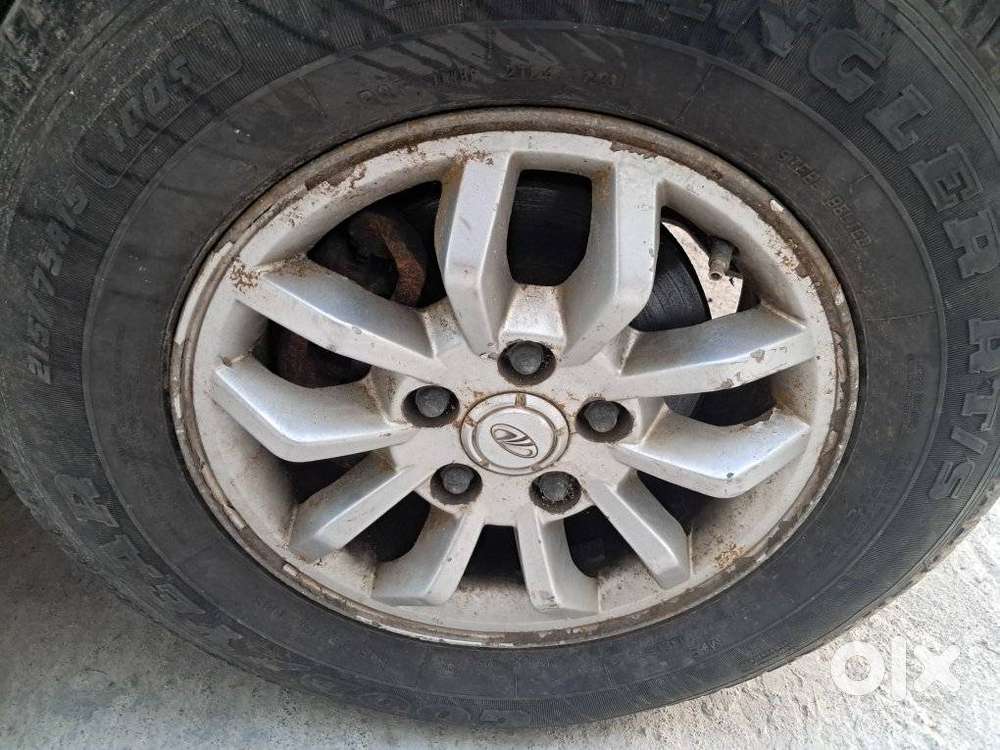 Mahindra Tuv 300 Mhawk100 T8, 2016, Diesel