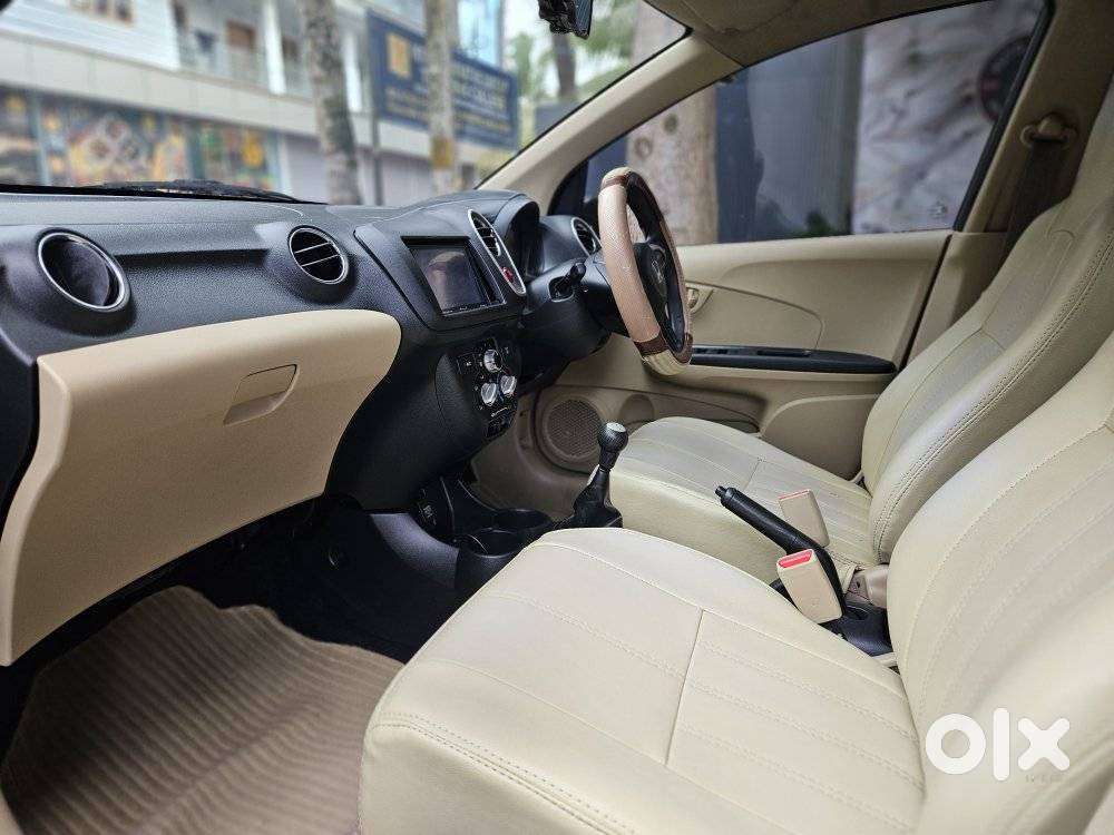 Honda Mobilio 1.5 S I-vtec Mt, 2015, Petrol