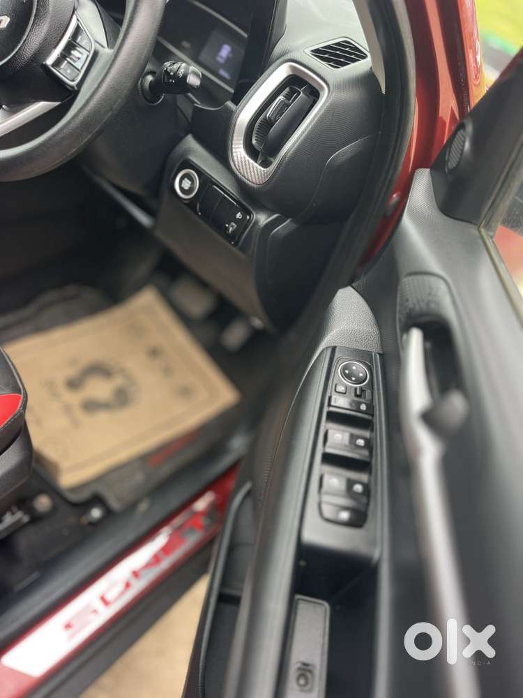 Kia Sonet 1.5 Htk Plus Diesel At, 2021, Diesel