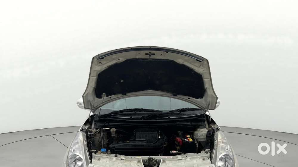 Maruti Suzuki Swift Vxi, 2016, Petrol