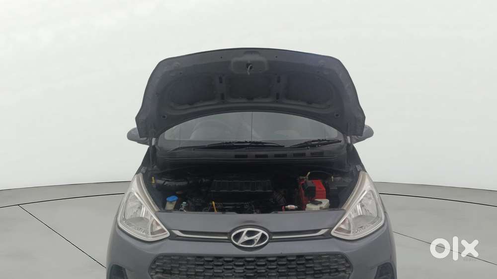Hyundai Grand I10 [ ] 1.2 Kappa Vtvt Sportz At, 2018, Petrol