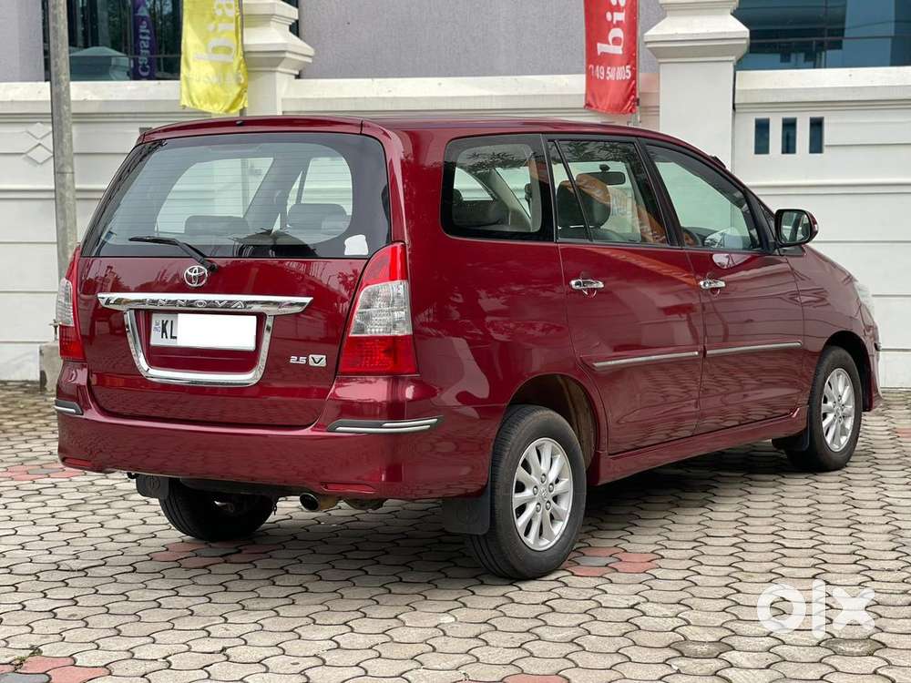 Toyota Innova 2.5 Vx 8 Str, 2012, Diesel