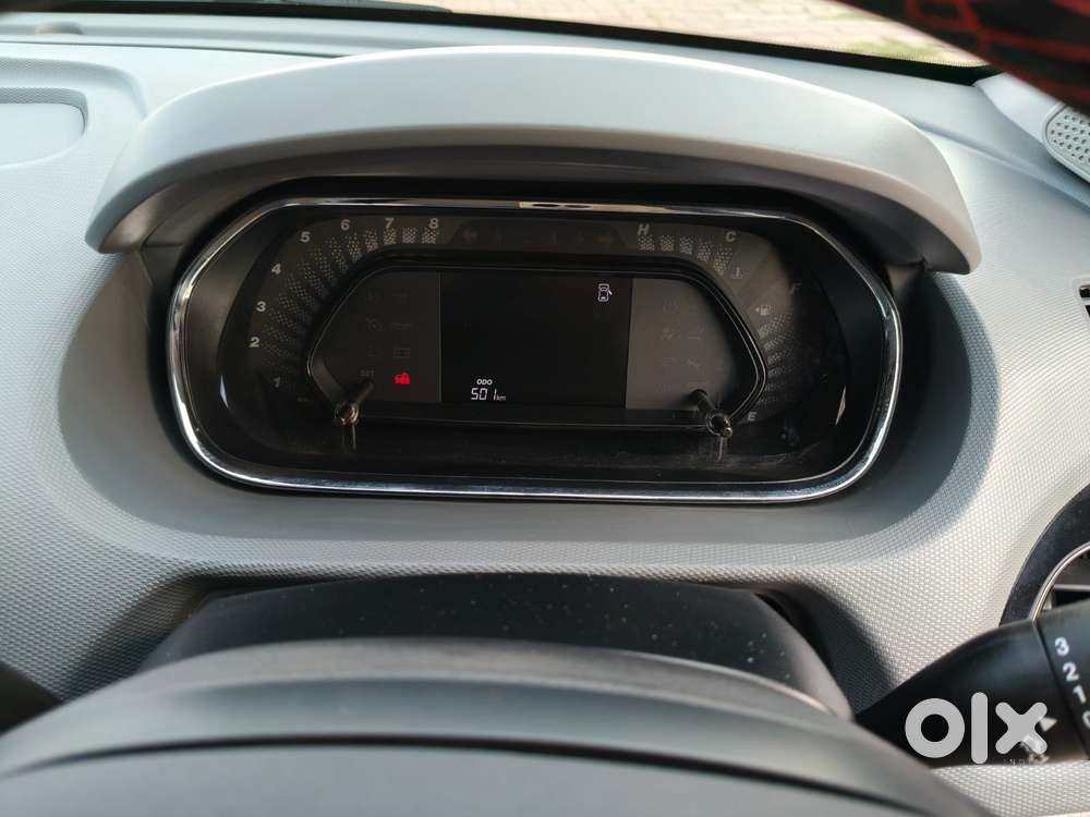 Tata Tiago, 2026, Petrol