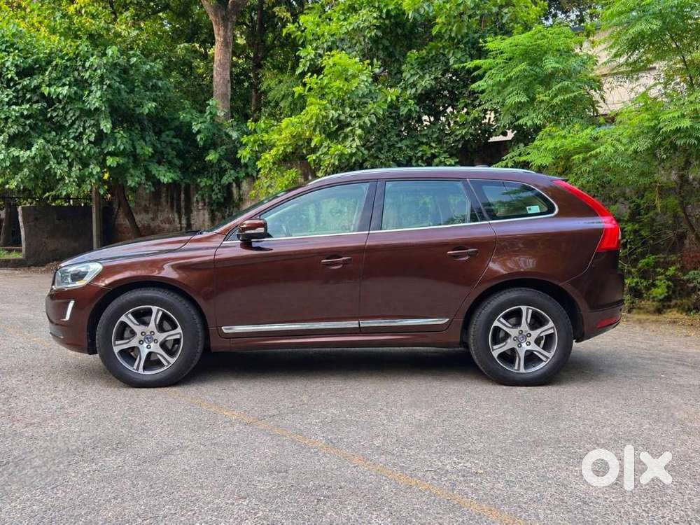 Volvo Xc60 D5 Awd Automatic, 2016, Diesel
