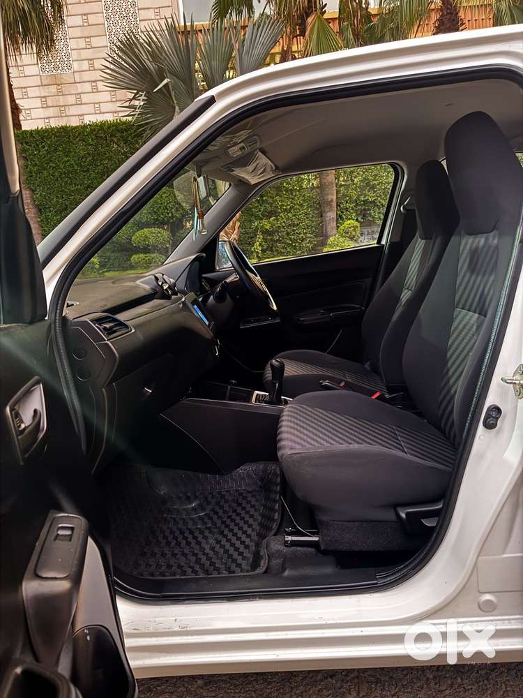 Maruti Suzuki Swift 1.2 Lxi (o), 2021, Petrol