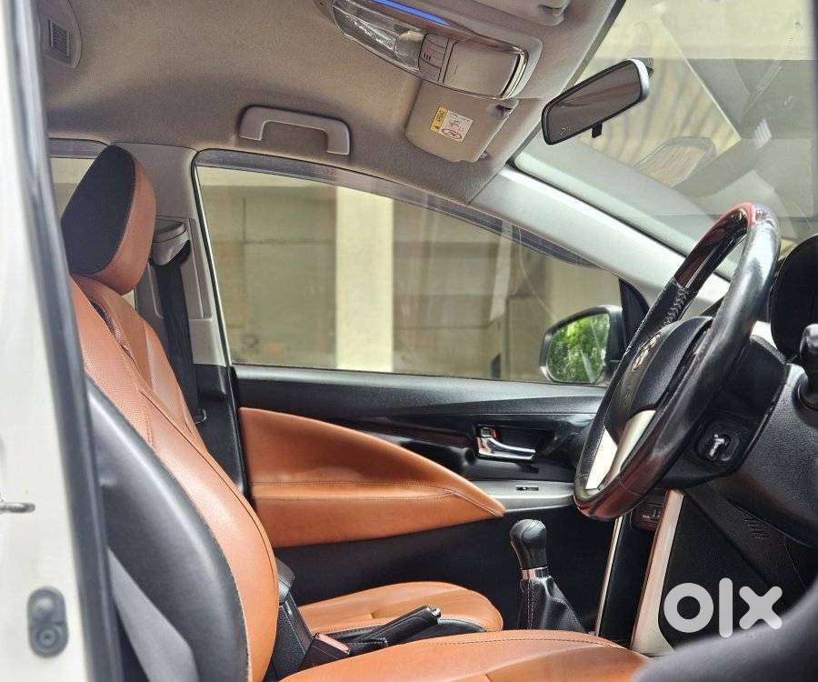 Toyota Innova Crysta 2.7 Vx Mt, 2019, Diesel