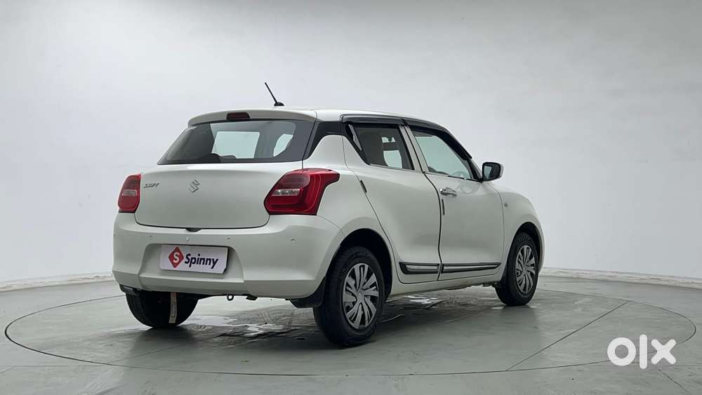 Maruti Suzuki Swift 1.3 Lxi, 2023, Petrol