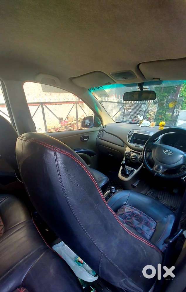 For Sale - Hyundai I-10 (petrol + Cng) Carbon Grey / 'lady Driven Car'