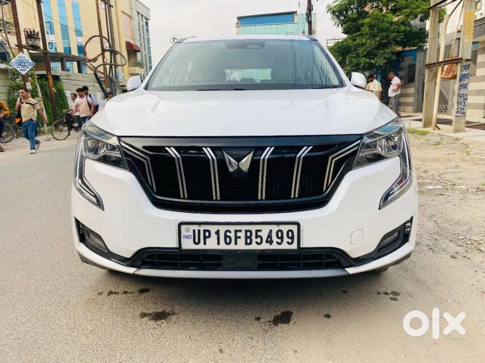 Mahindra Xuv700 Ax7 Luxury Pack Awd, 2025, Petrol