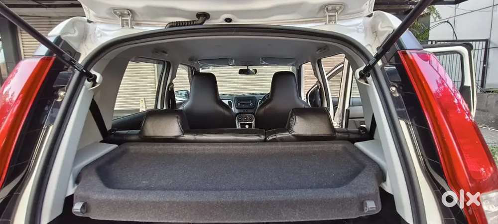 Sparingly Used Maruti Suzuki Wagon R Vxi 2019 Automatic