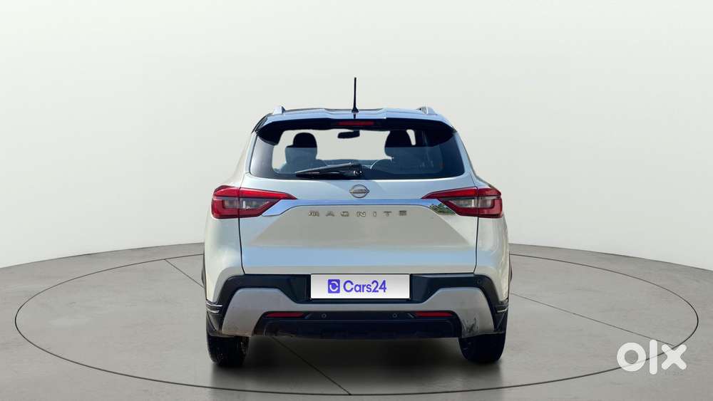 Nissan Magnite 1.0 Xv, 2021, Petrol