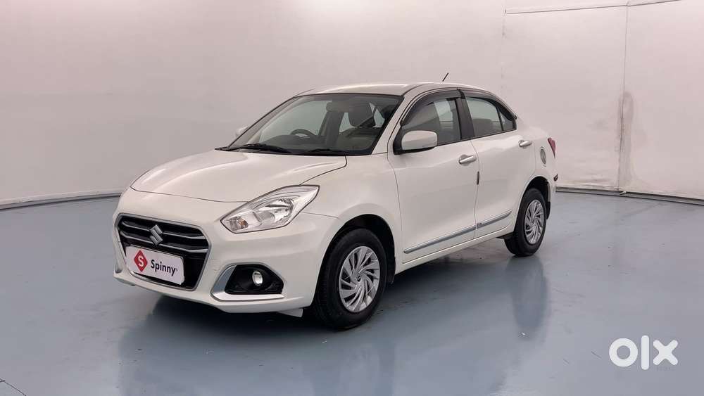 Maruti Suzuki Dzire Vxi Ags, 2022, Petrol