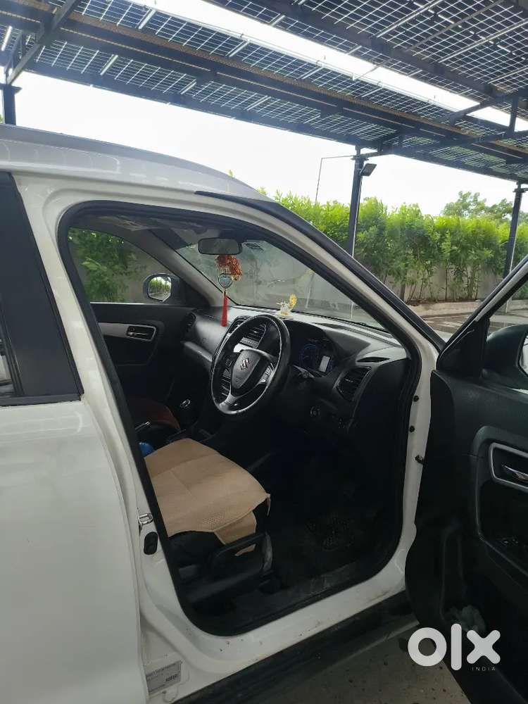 Maruti Suzuki Brezza 2022 Zxi Hybrid Manual