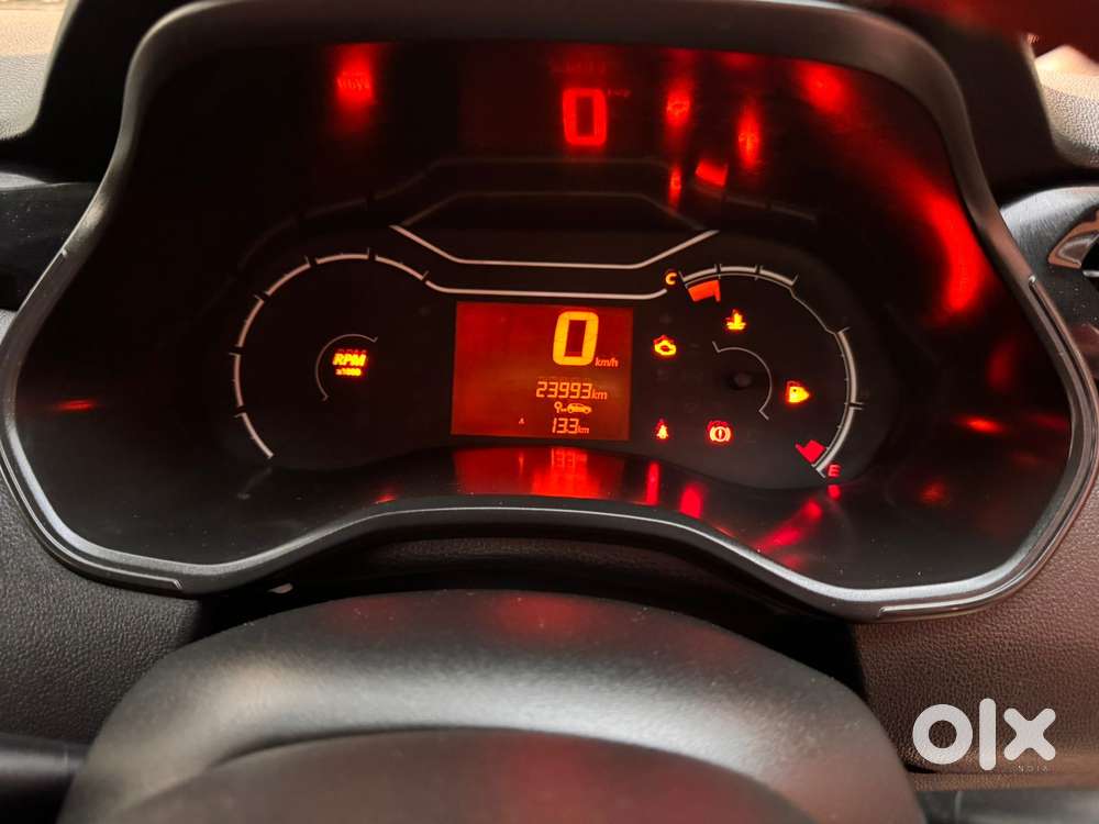 Renault Kiger Rxe, 2022, Petrol