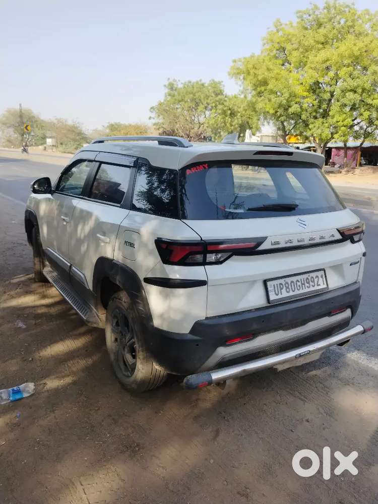 Brezza Zxi Smart Hybrid Petrol 64k Km - Pearl White, Single Owner