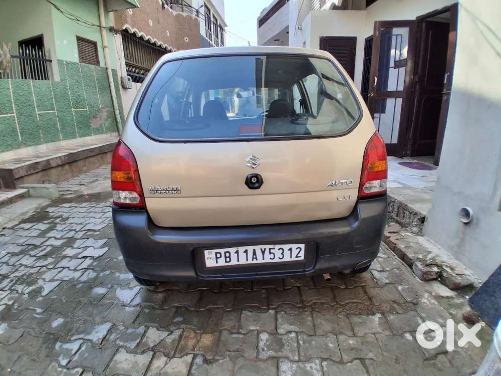 Maruti Suzuki Alto 2011 Petrol Manual