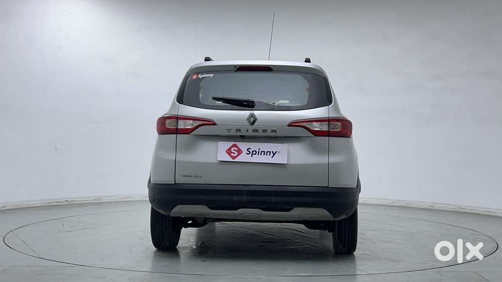 Renault Triber Rxz, 2022, Petrol