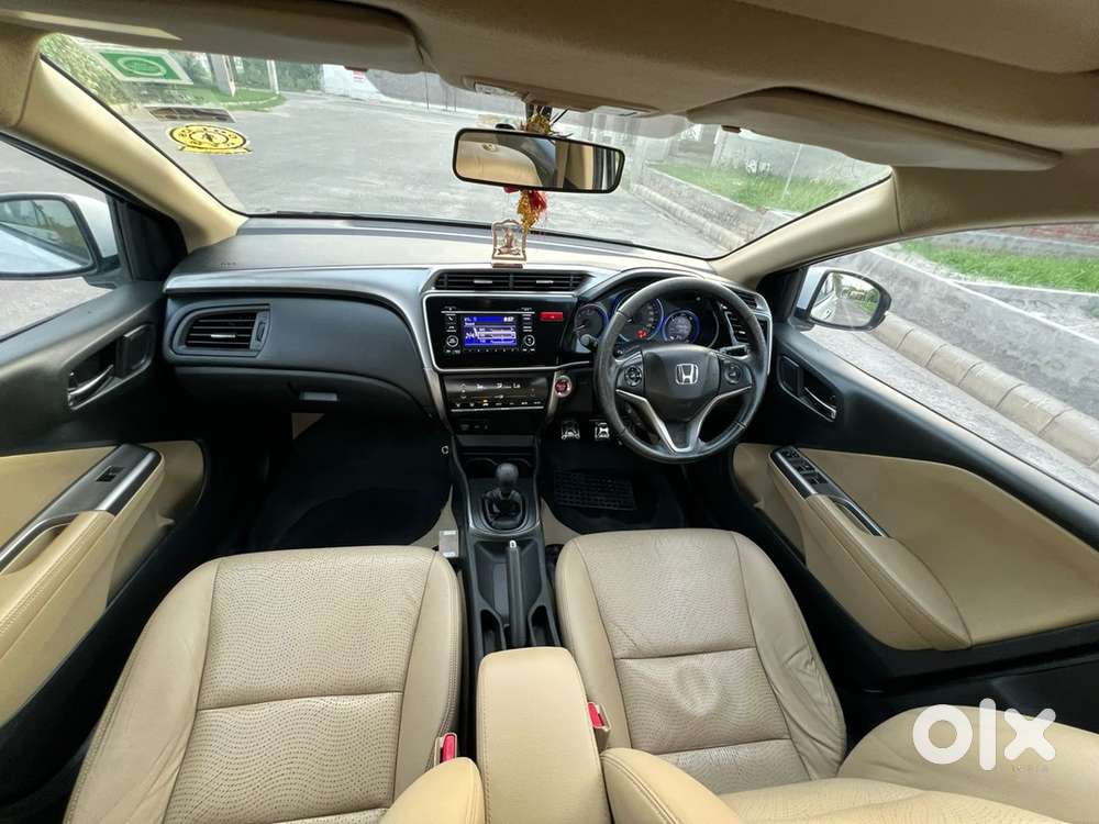 Honda City Diesel 2014 Vx Top Sunroof