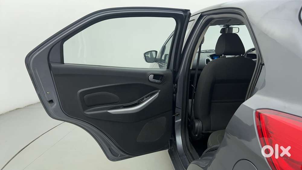 Ford Figo 1.5p Titanium At, 2015, Petrol