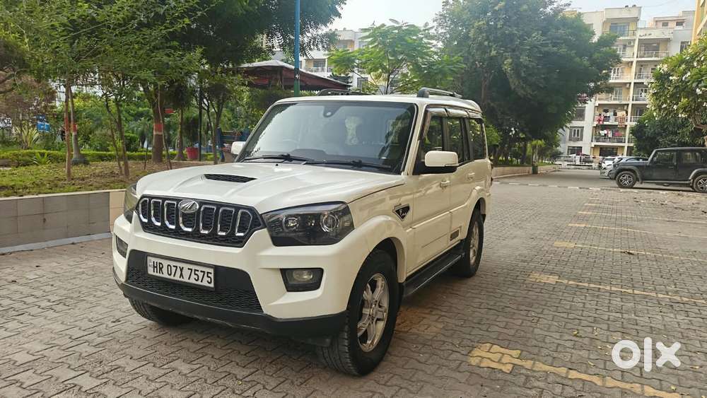 Mahindra Scorpio S10 At 4wd, 2016, Diesel