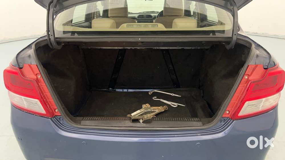 Maruti Suzuki Dzire 1.2 Zxi, 2017, Petrol