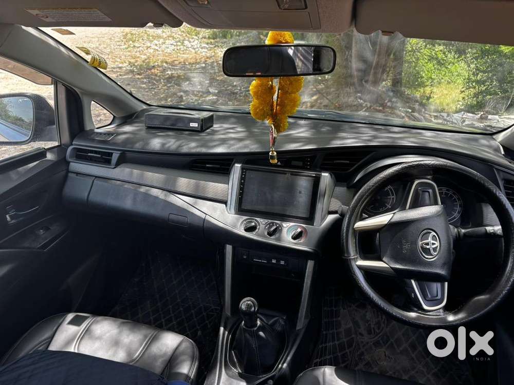 Toyota Innova Crysta 2017 Diesel 122000 Km Driven