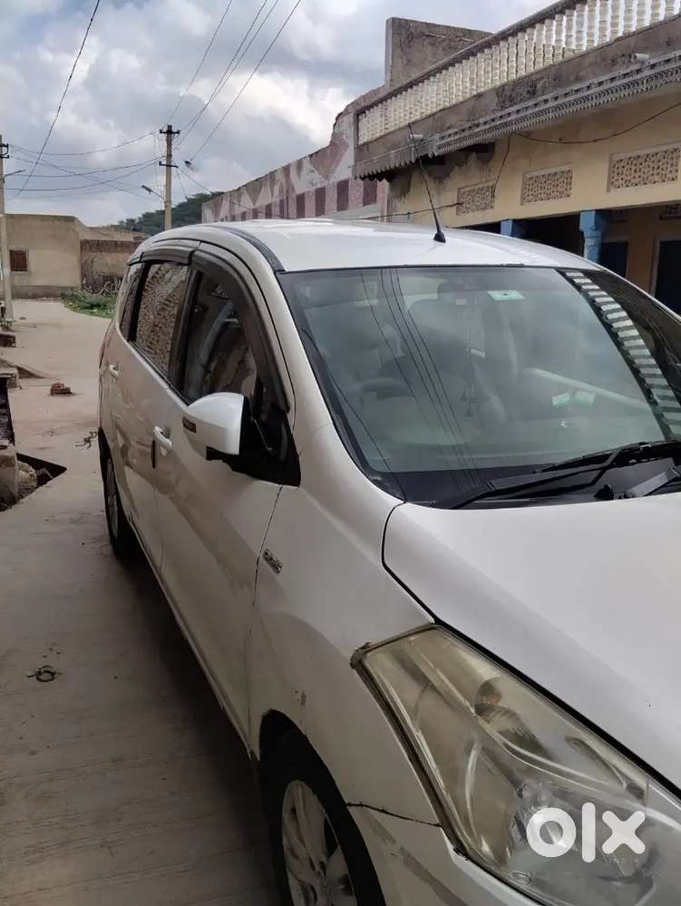 Ertiga 2016 Diesel Manual Push Button Start