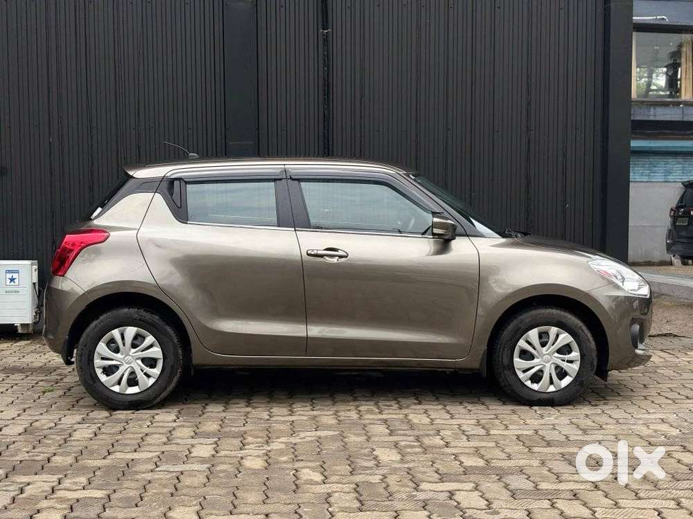 Maruti Suzuki Swift, 2023, Petrol