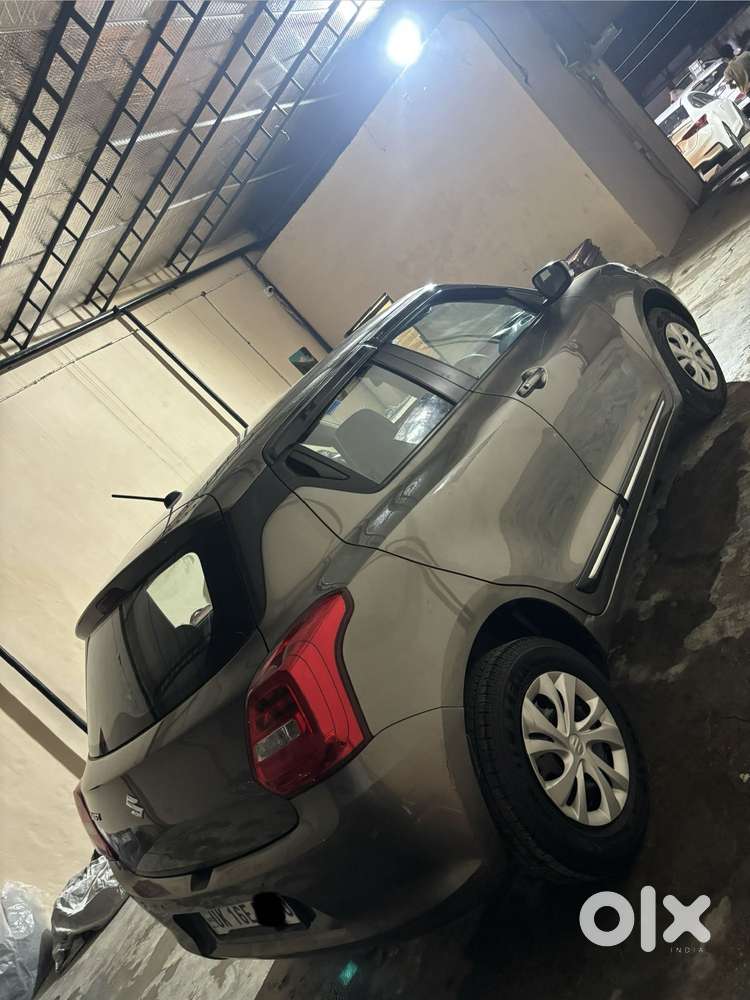 Maruti Suzuki Swift Vxi + Manual, 2023, Petrol