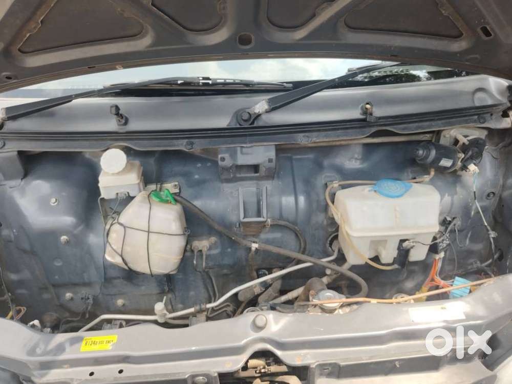 Maruti Suzuki Eeco 5 Str Ac (o), 2017, Petrol