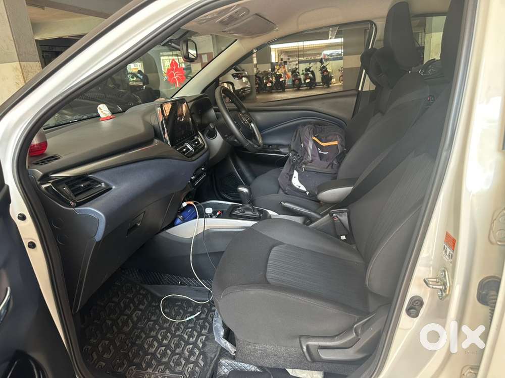 2023 Baleno Petrol Automatic 1.2 Alpha At Year