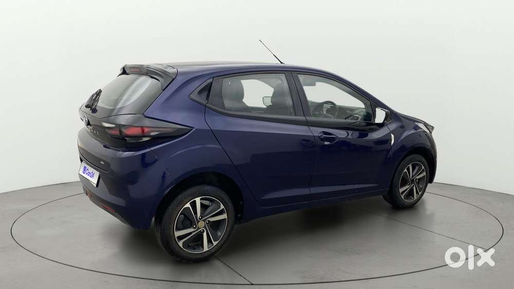 Tata Altroz 1.2 XZA Plus, 2022, Petrol