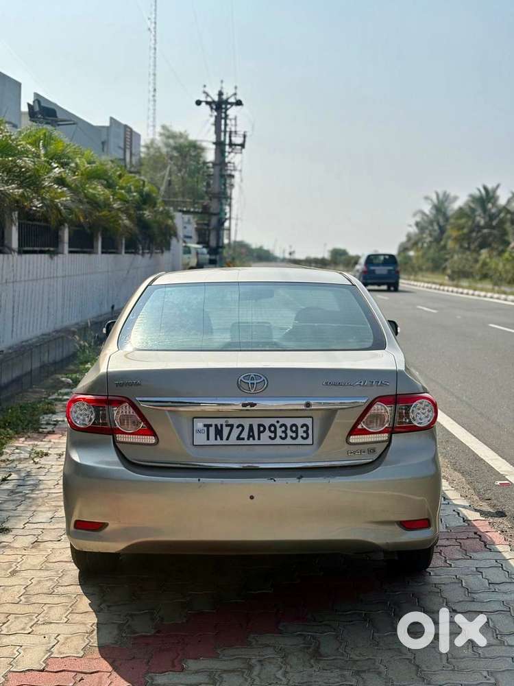 Toyota Corolla Altis 2010-2013 Diesel D4dg, 2011, Diesel