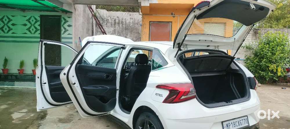 Hyundai New I20 2022 Petrol 47500 Km Driven