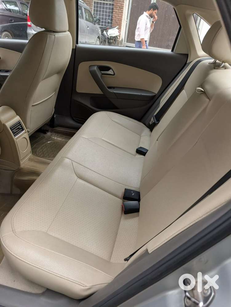 Volkswagen Vento Petrol 2013