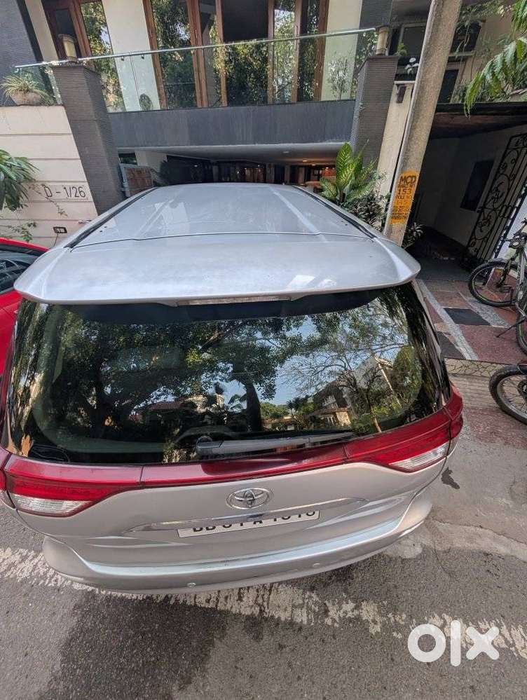 Toyota Previa Base, 2022, Petrol