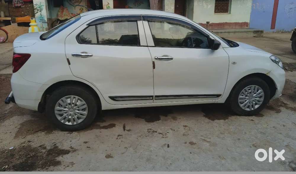 Maruti Suzuki Dzire 2025 Cng & Hybrids 35000 Km Driven