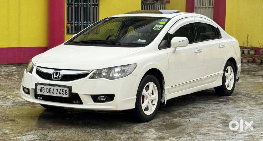 Honda Civic 1.8 V At Sunroof, 2012, Petrol