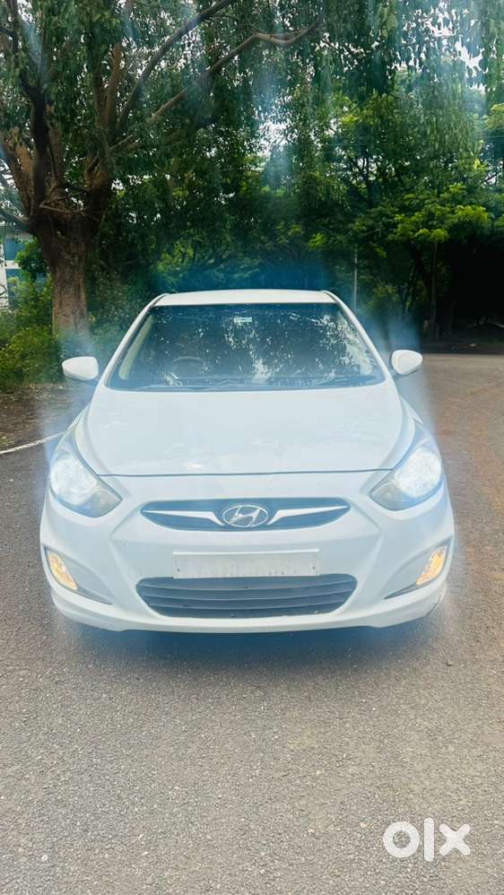 Hyundai Fluidic Verna Diesel 110000 Km Driven