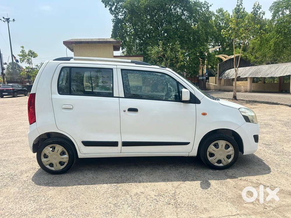 Maruti Suzuki Wagon R Amt Vxi, 2016, Petrol