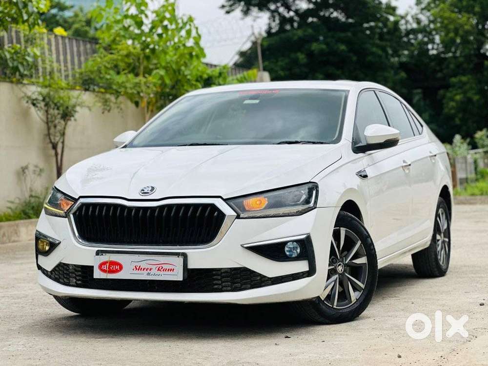 Skoda Slavia 1.5 Tsi Style At, 2023, Petrol