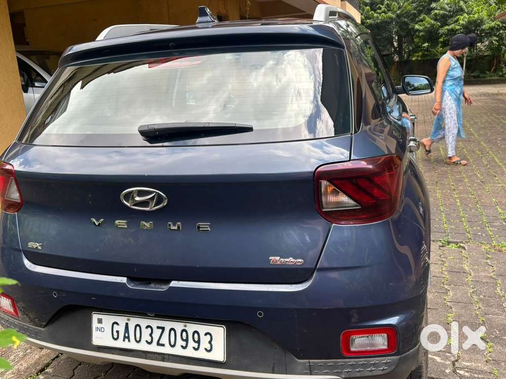 Hyundai Venue Petrol 2019
