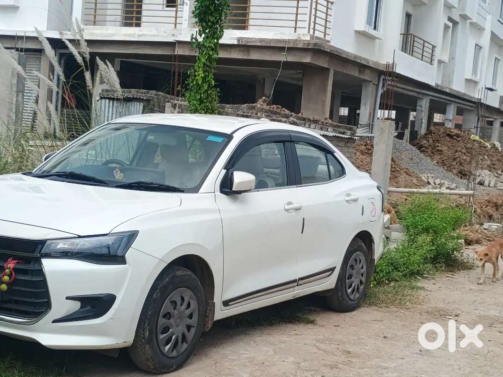Maruti Suzuki Dzire Vxi 2025