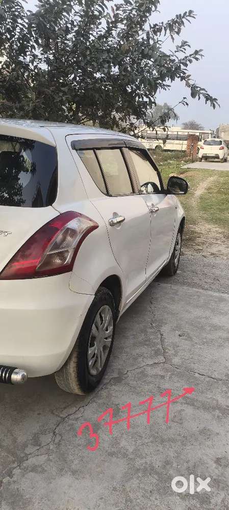Maruti Suzuki Swift 2013 Diesel 150000 Km Driven