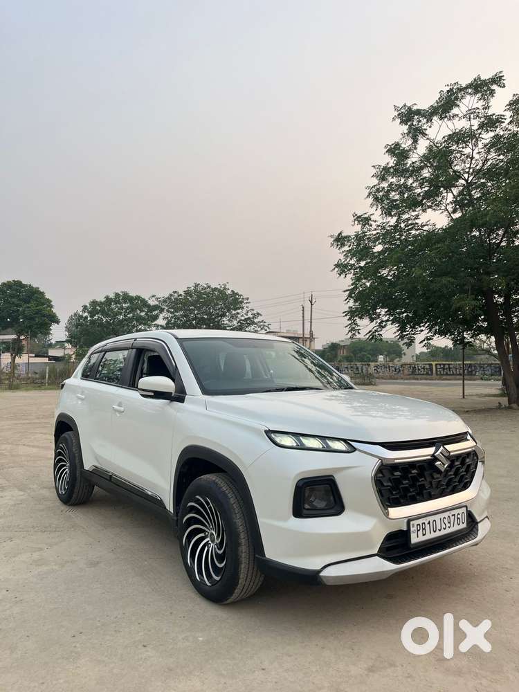 Maruti Suzuki Grand Vitara 1.5 Delta Smart Hybrid, 2024, Petrol