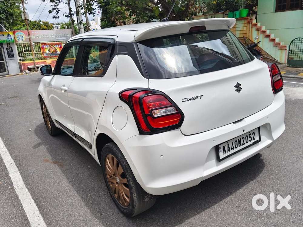 Maruti Suzuki Swift Vxi + Manual, 2020, Petrol