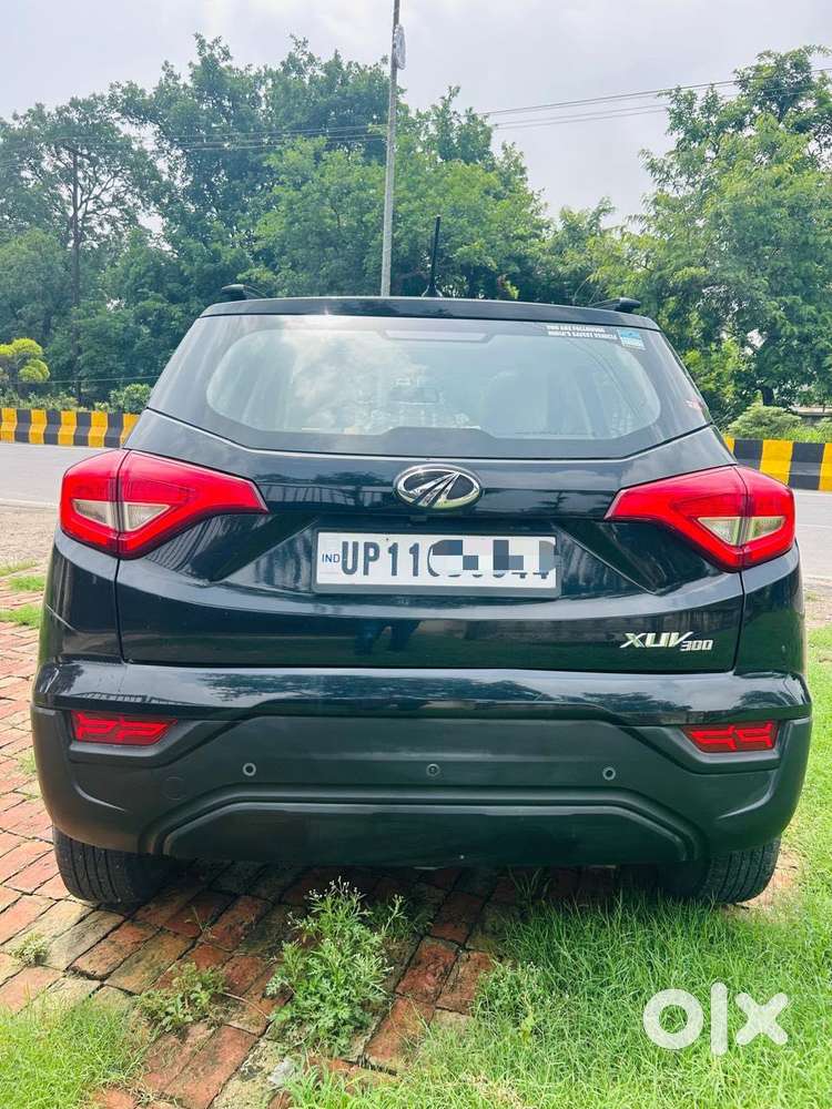 Mahindra Xuv300 W6, 2021, Petrol