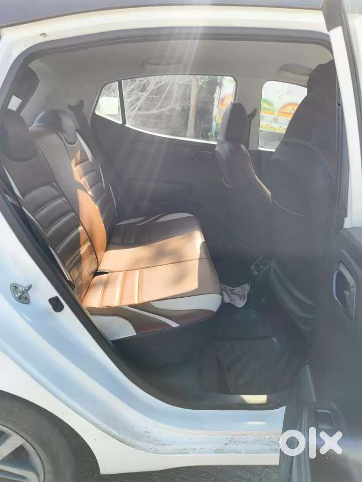 Hyundai Grand I10 Nios Sportz 1.2 Kappa Dual Tone, 2021, Petrol
