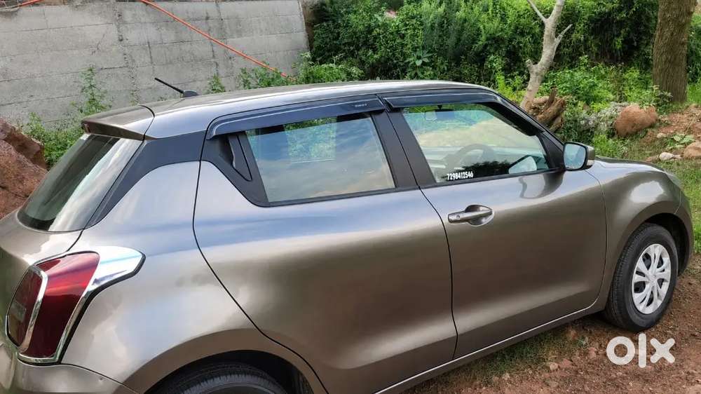 Maruti Suzuki Swift Vxi 2018